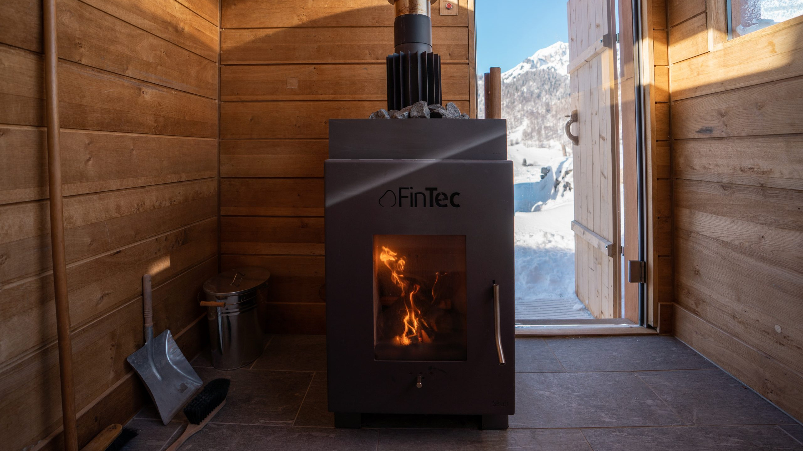 FinTec Holz-Saunaofen SKULT